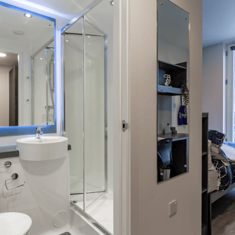 Superior En Suite - Image 4